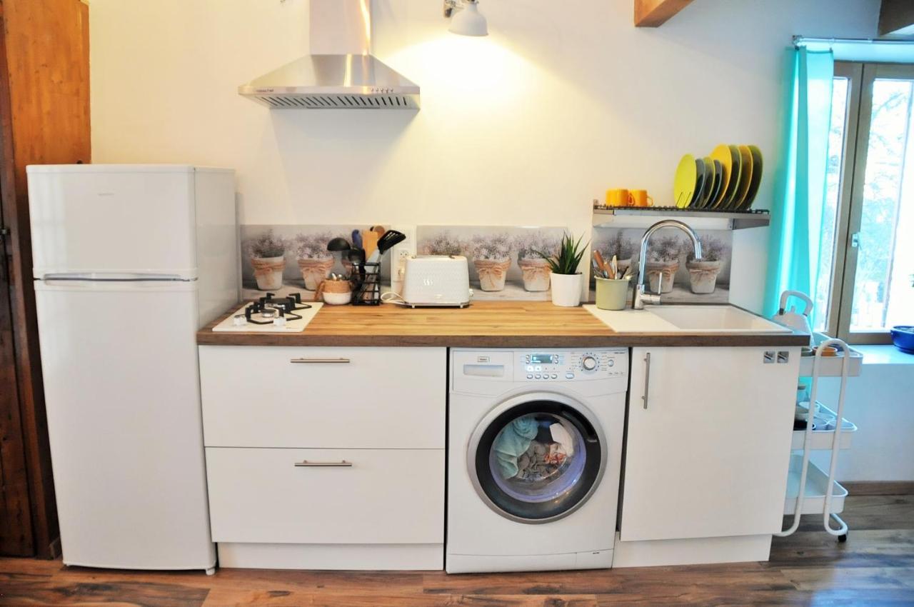 Apartamento Cozy Mini House With Beautiful Views Eygliers Exterior foto